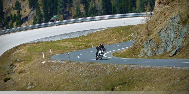 Nockalmstraße Motorradfahrer