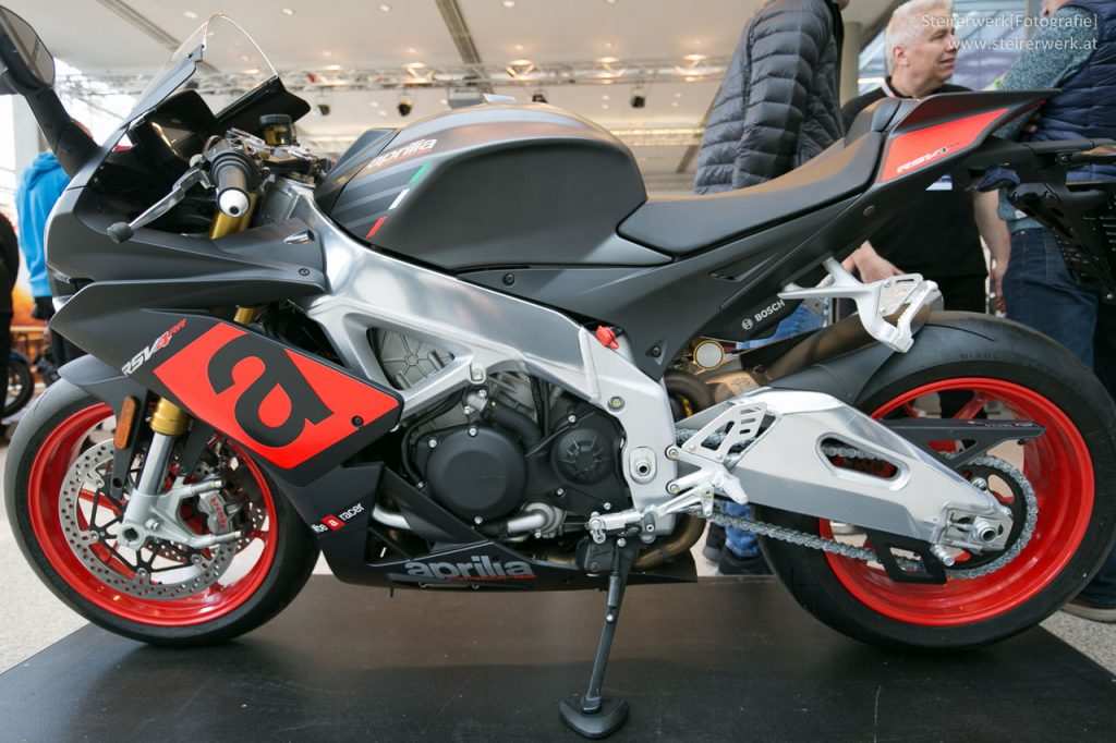 Aprilia RSV4 RR Motorrad